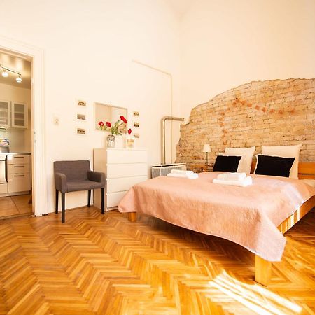 Ultra Central Cosy Ac Apartment Budapest Kültér fotó